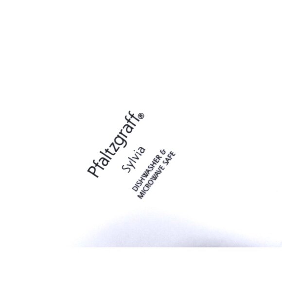 2 Pfaltzgraff Sylvia White Dinner Plates 10 1/2 " - Picture 5 of 5